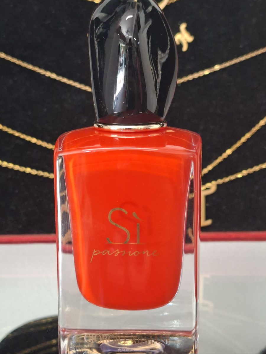 Título: Perfume Giorgio Armani Sì Passione Dama Eau De Parfum 50ml Original